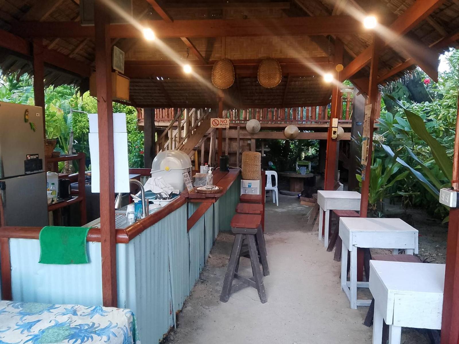 Coleto Siargao Bed and Breakfast San Isidro  Buitenkant foto