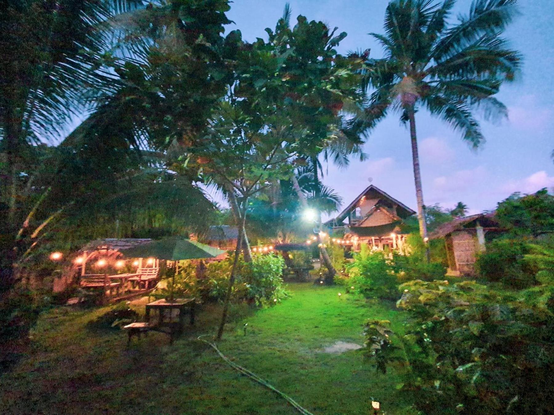 Coleto Siargao Bed and Breakfast San Isidro  Buitenkant foto